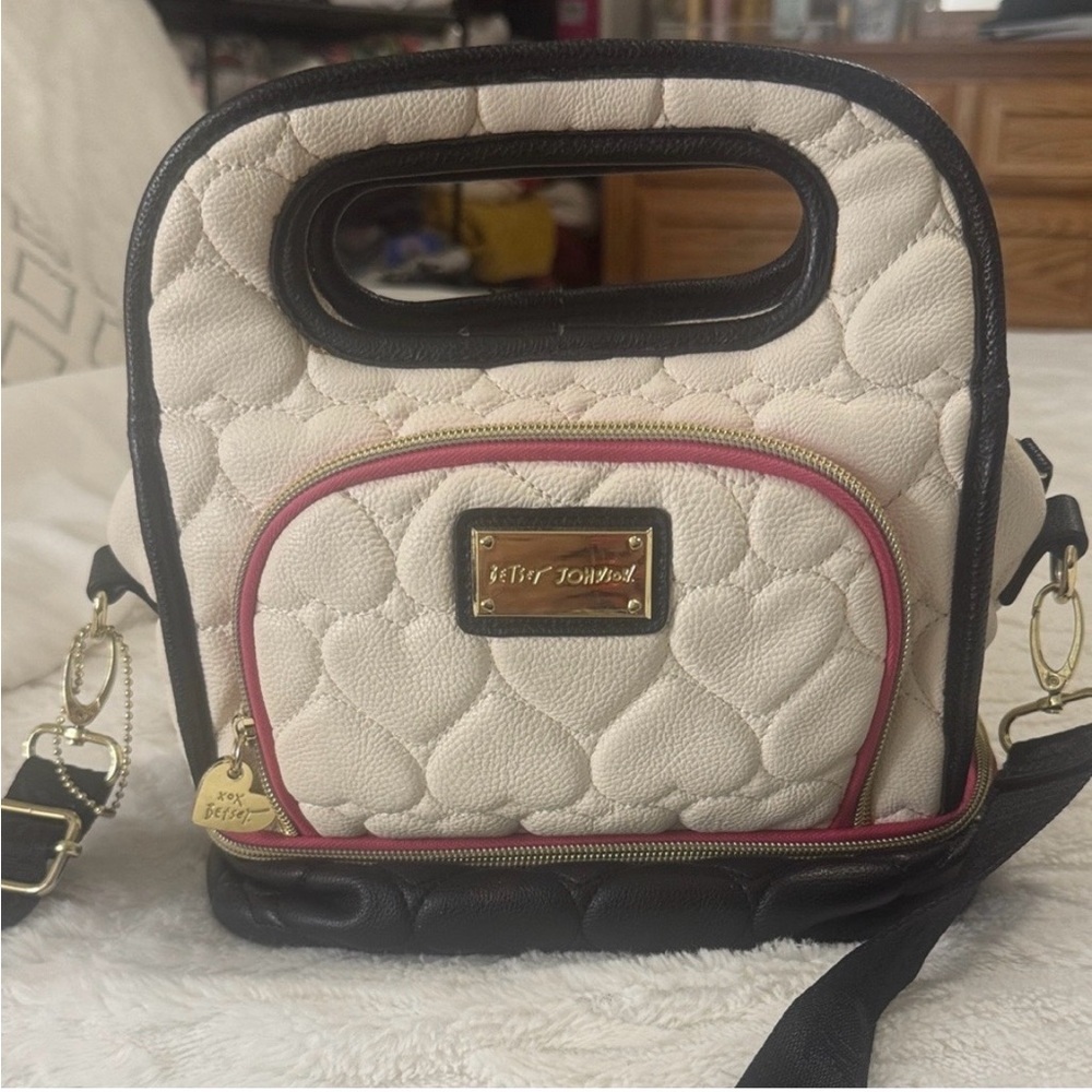 Betsey Johnson Cream and Black Quilted Lunch Bag